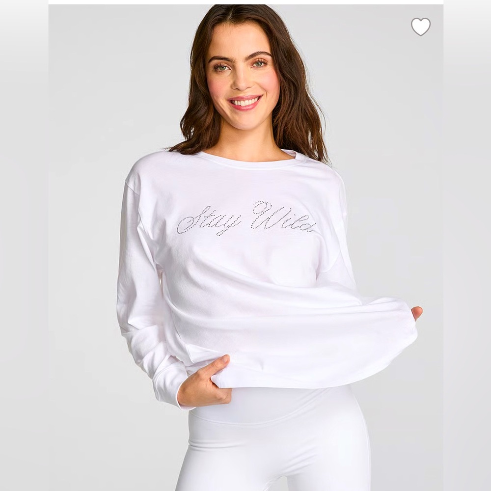 NWT Victoria’s Secret Pink Campus Cotton STAY WILD white long sleeve tee Sz Med